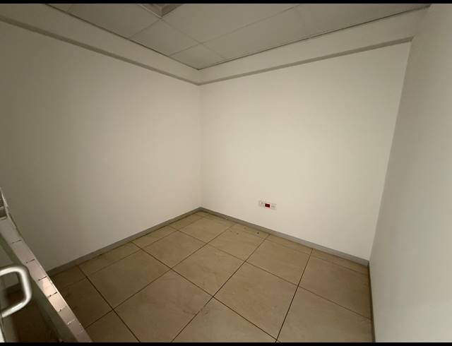 193M² OFFICE TO LET IN ROSEBANK